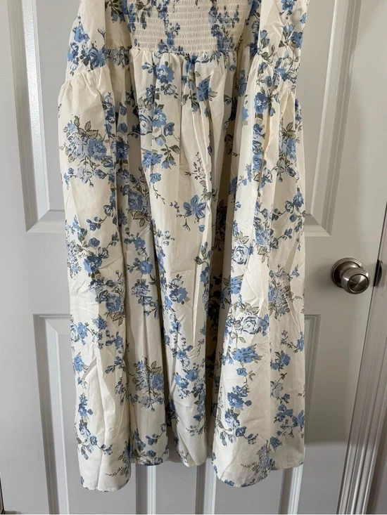 100% Cotton Cream Midi Dress with Blue Floral Print - Picture 5 of 8